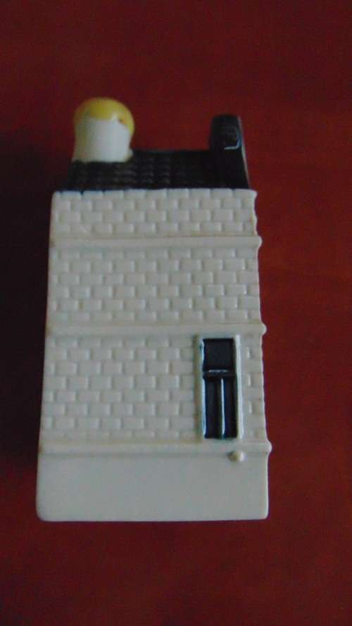 KLM Delft House Number 40