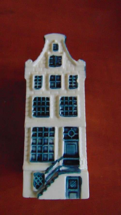 KLM Delft House Number 78