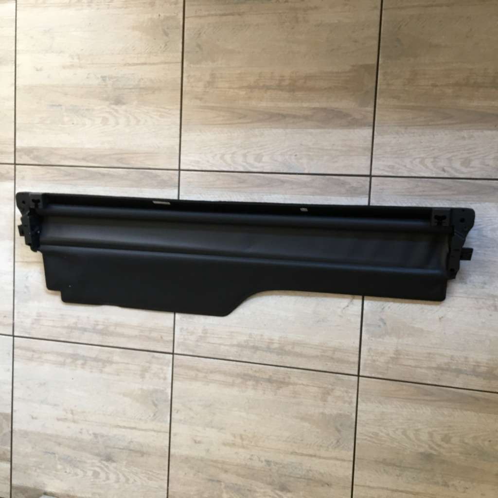 Land Rover LR3 LR4 Cargo Cover - 7 Seater - Black