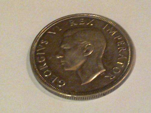 UNION OF SA 1947 CROWN ( 5 Shillings ) COIN