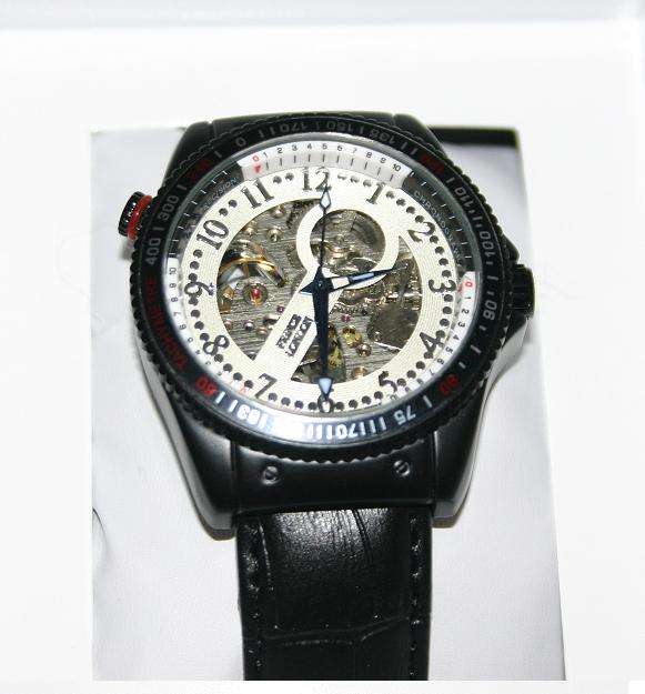 BRAND NEW Mens Designer "AUTOMATIC" watch - From P London