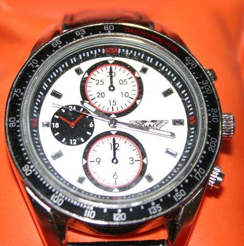 BRAND NEW Mens Designer WINGMASTER watch - From P London