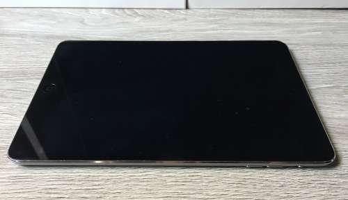 Apple iPad Mini 2 | Retina Display | 16GB | Wi-Fi | ME276HC/A