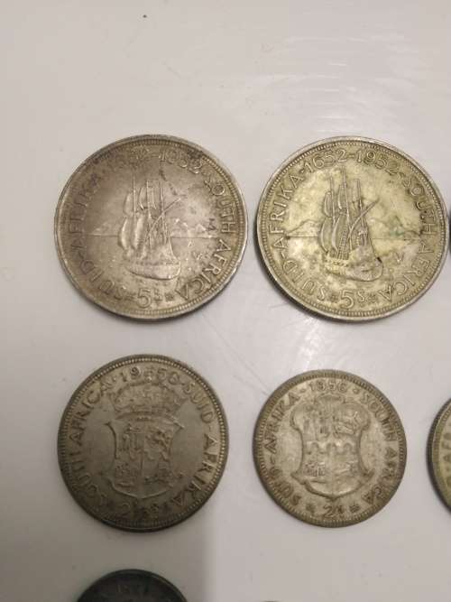 Vintage Coins 145,82 grams