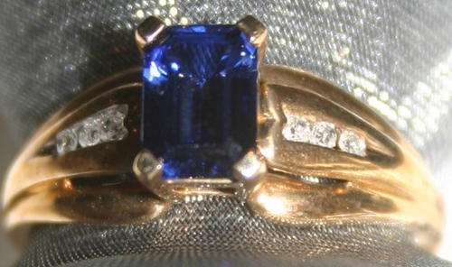 **R4999.00** Brand New bold elegant ring han crafted from 10K yellow gold with sapphire & Diamond.
