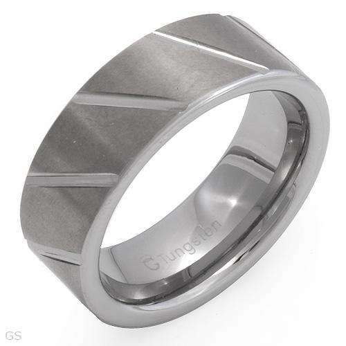 Attractive Gentlemens Ring in Tungsten. Total item weight 16.2g - Size 10