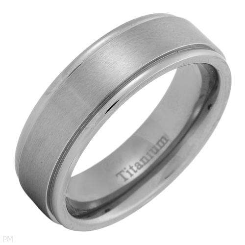 Exquisite Brand New Band Ring Crafted in Titanium- Size 12