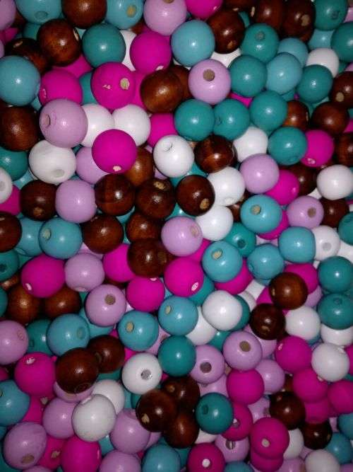 200 20mm Mixed Wooden Beads