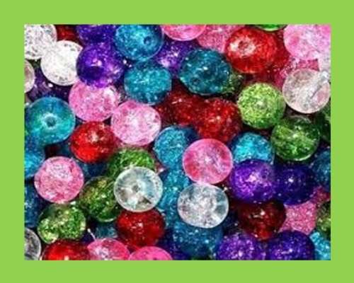 2500 Mixed Crackle Effect Glass Beads (Starting price R270) + Free Gift - SEE DESCRIPTION