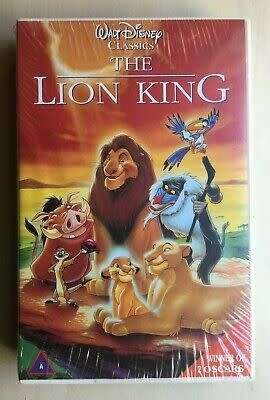 Lion King, Ariel, Aladdin & more VHS tapes (38)