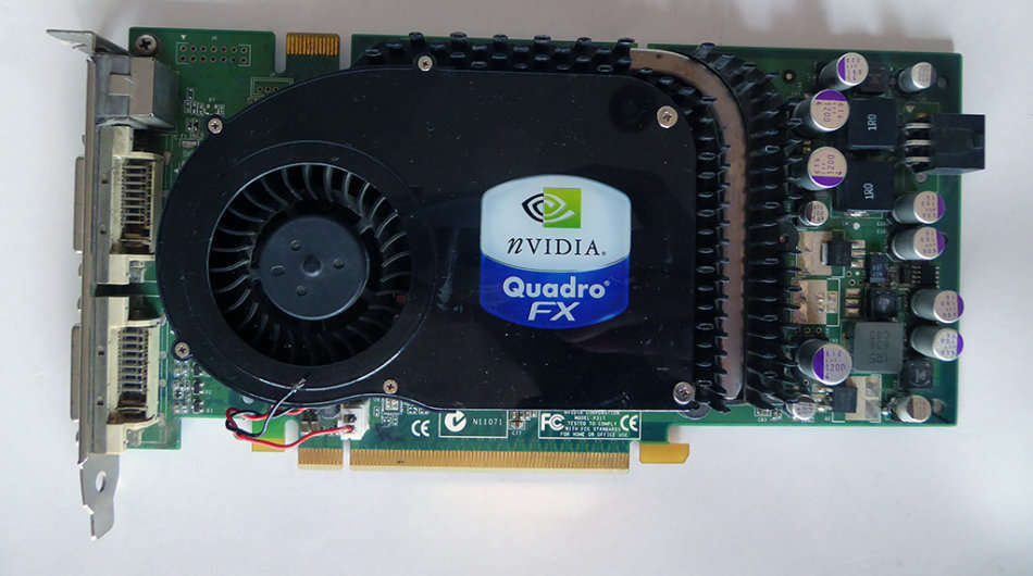 3x Graphics Cards - FAULTY - FOR SPARES OR REPAIR - FREE SHIPPING