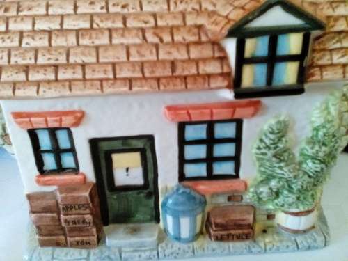 TEAPOT - THE GREEN GROCER BY ANNIE ROWE - GORGEOUS !!       EX CON.            SALE !!!!