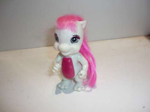 MEGABABIES FIGURINE-2008-8CM TALL