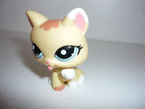 THE LITTLEST PETSHOP