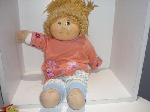 CABBAGE PATCH DOLL-