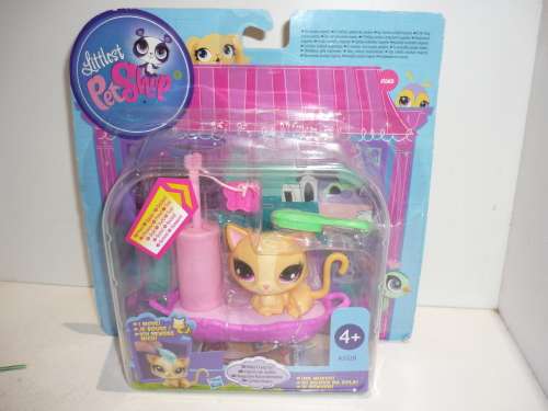 LITTLEST PET SHOP-ORIGINAL PACKAGING-KITTYS COZY CAT