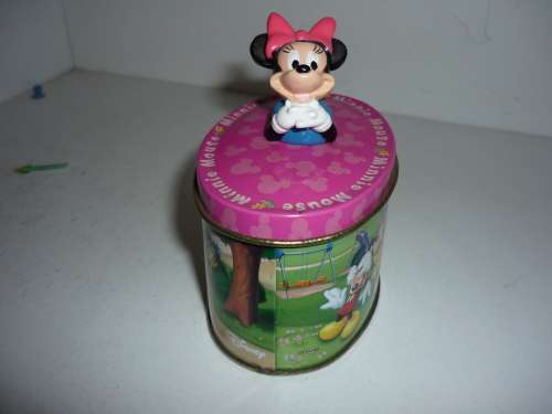 MINNY MOUSE -TIN BOX-9CM TALL X 22CM DIAMETER