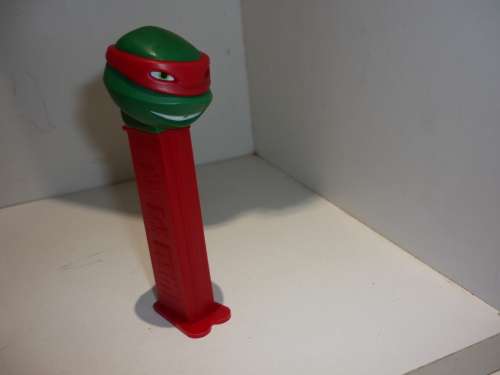 PEZ-LEONARDO-NINJA TURTLES