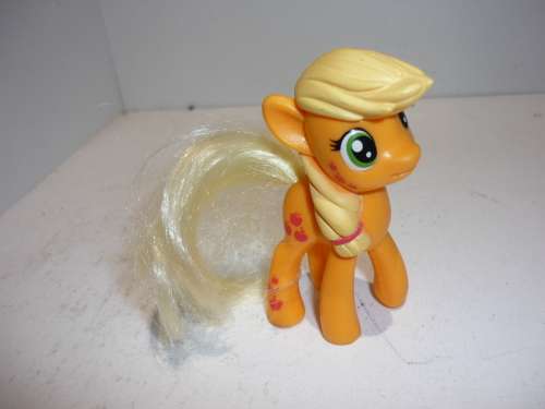 MY LITTLE PONY-APPLEJACK