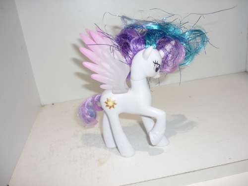 MY LITTLE PONY-PRINCESS CELESTIA-2011