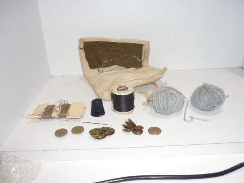 VINTAGE ARMY SEWING KIT-POSSIBLY WW2