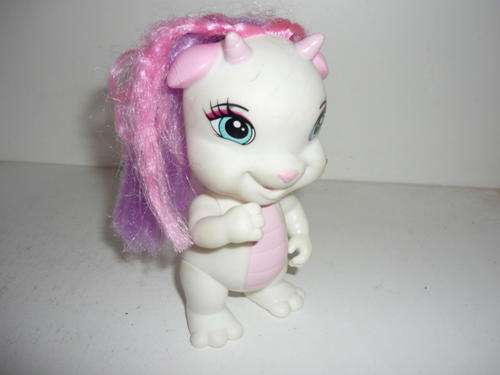 MEGABABIES FIGURINE-2008