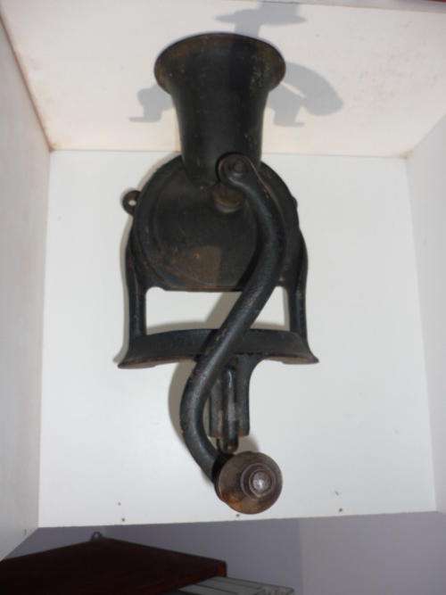 LOVELOCK COFFEE GRINDER NO. 3-UNRESTORED