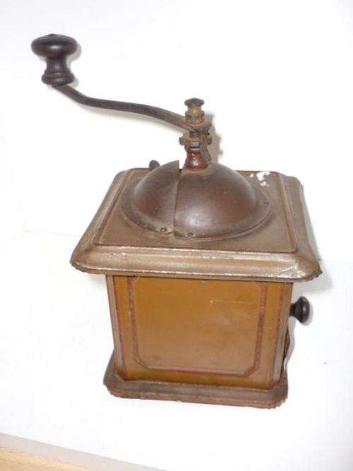 VINTAGE LEINBROCK COFFEE GRINDER-TIN-NUMBER 2 0N BASE-19CM TALL