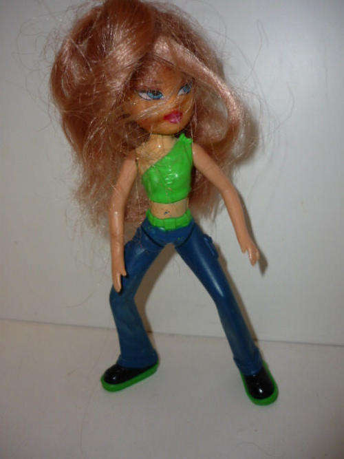 BEAUTIFUL DOLL-HARD PLASTIC-19CM TALL