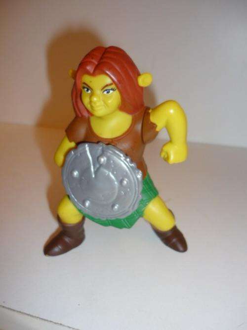 PRINCESS FIONA-SHREK-MAKES SOUND-11CM TALL