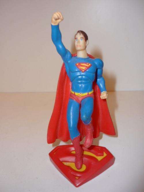 SUPERMAN FIGURINE-HANDPAINTED-BULLY TOYS-11CM TALL