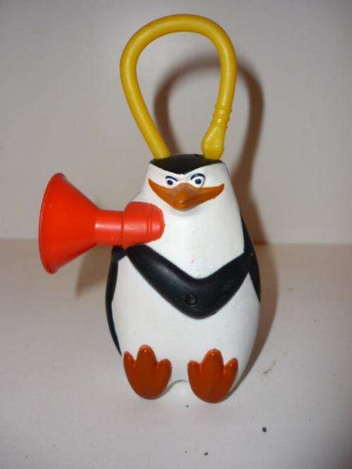 PENGUIN FIGURINE-MACDONALDS-FOGHORN SOUND-10CM TALL