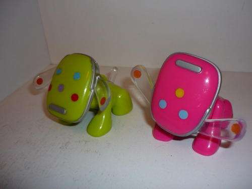 2 X DOGGY FIGURINES-8CM LONG