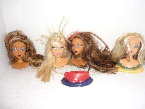 4 X BARBIE DOLL HEADS PLUS 2 STANDS-FOR HAIRSTYLES