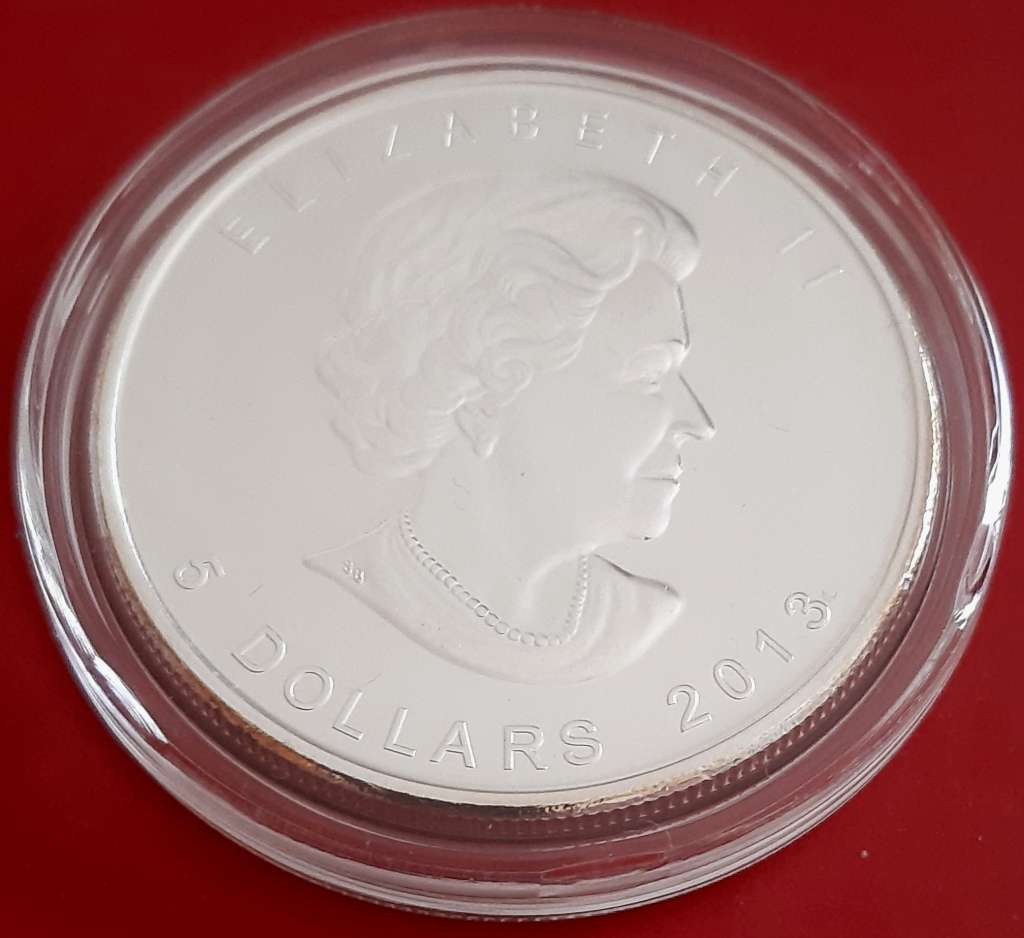 2013 CANADIAN MAPLE LEAF 1 Oz ROUND - 10 AVAILABLE