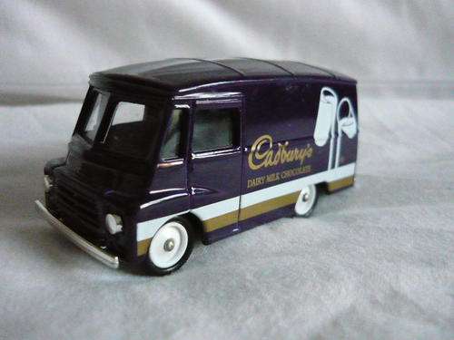 LD 150 Van "Cadburys" Days Gone, Lledo, 1/76 Scale