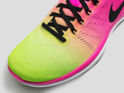 NIKE ORIGNAL FLEX 2016 RN FOR MEN SIZE UK 10 (SA 10)!!!!!MARKET VALUE R1999.99 - BRAND NEW