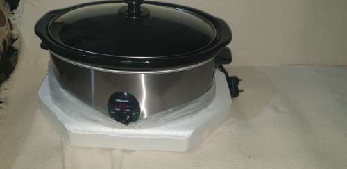 ***MAD DEALS***MELLERWARE - STAINLESS STEEL SLOW COOKER 6,5LT 320W**NEW IN BOX**SOLD AS USED***