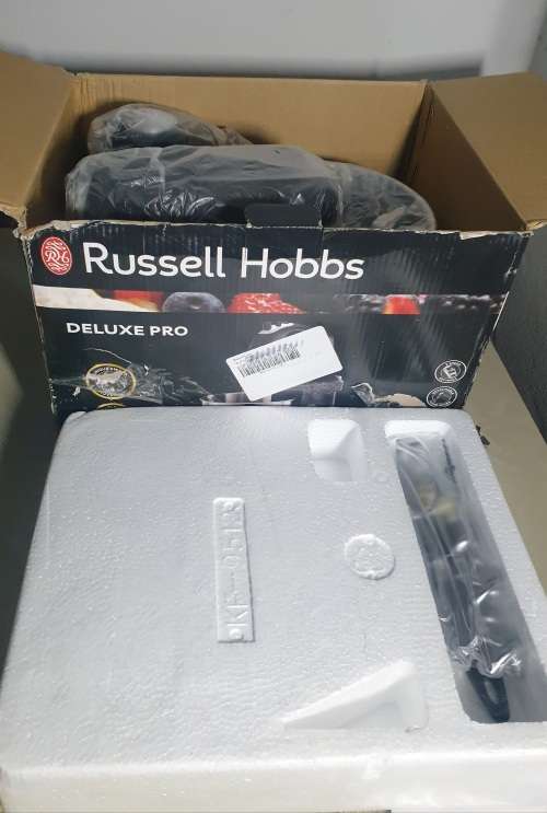 ***RUSSEL HOBBS DELUX PRO MIXER 300W**ITEM IS BRAND NEW***