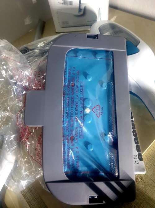 ***BLACK & DECKER 1300W 10-IN-1 STEAM MOP WITH PORTABLE STEAMER***AS NEW***NEVER***RET DEMO ITEM***