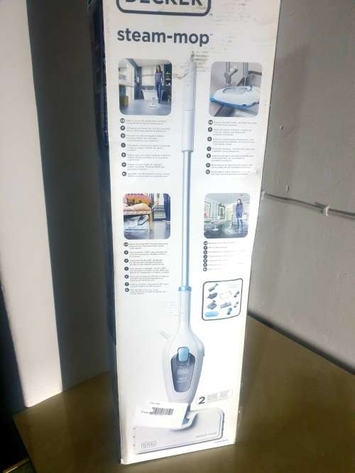***BLACK & DECKER 1300W 10-IN-1 STEAM MOP WITH PORTABLE STEAMER***AS NEW***NEVER***RET DEMO ITEM***
