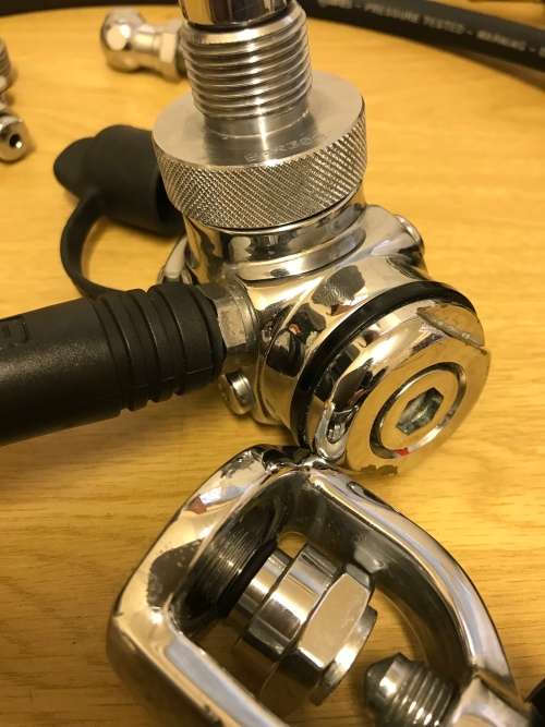 Scuba Diving Regulator Mares MR22 Abyss