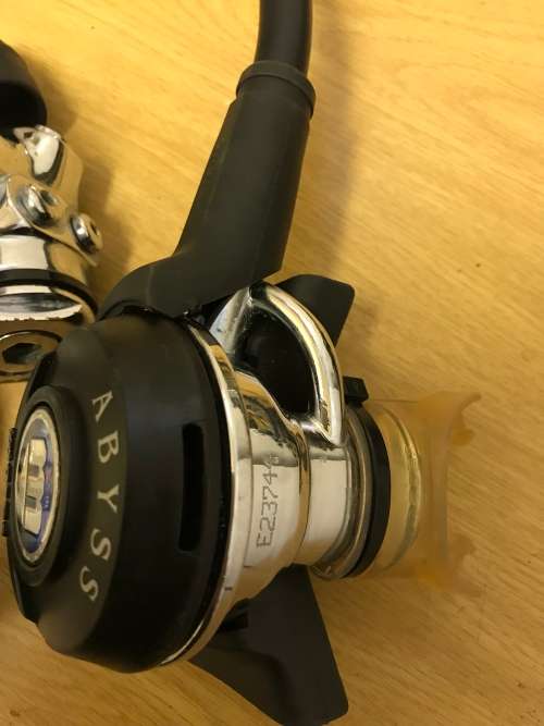 Scuba Diving Regulator Mares MR22 Abyss