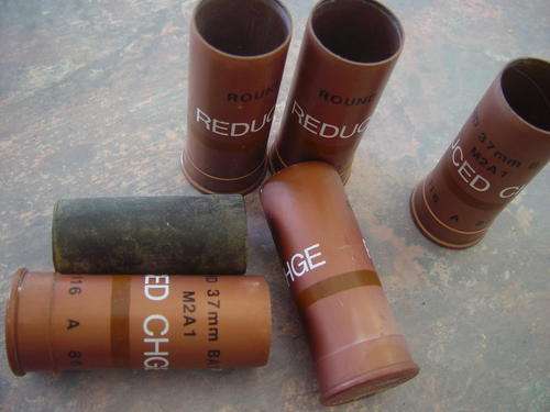 37mm Baton Round Used for Riot Control  1986 Inert (bids are for all 6 items)