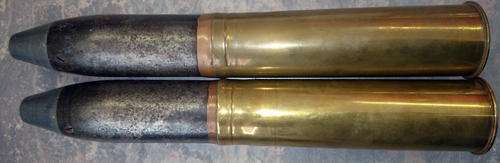 Naval 2 Pounder No1 Mk2 Shells 1918 & 1941  (complete pair inert)