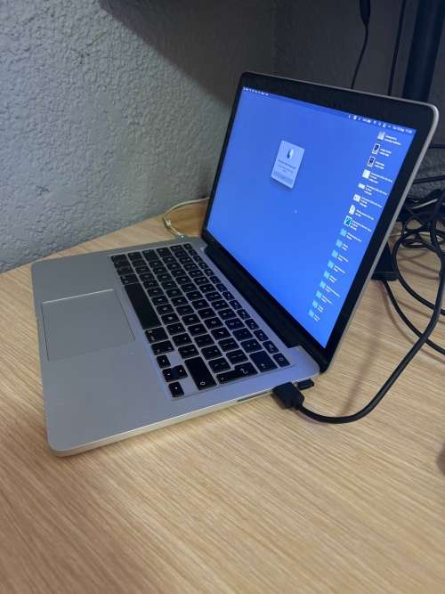 Macbook Pro Retina 13-Inch Early 2015