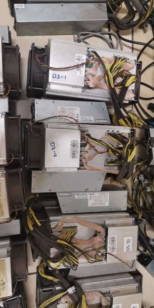 Crypto Mining Hardware - Bitmain Antminer ASIC. Get paid in BTC, or mine Dash/alt coins