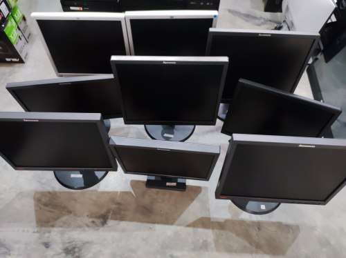 Massive Lot of PCs and Screens! 1 Bid Takes All!