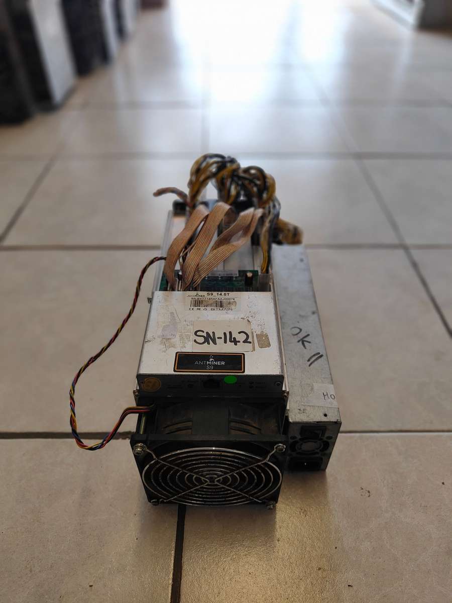 Bitmain Antminer S9 (13 to 14 Ths) Bitcoin (BTC) Miner + power supply