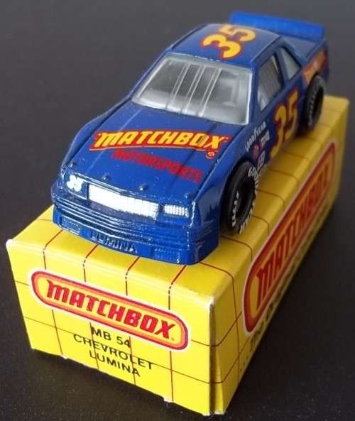CHEVROLET LUMINA MB 54 !! RARE BLUE MATCHBOX MOTORSPORTS VARIANT !! + Original Box !! EXCELLENT !